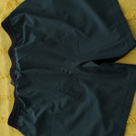 Rhone 7" Mako teck unlined Men's wild forest color Athletic Shorts XXL Vacation - Picture 6 of 7